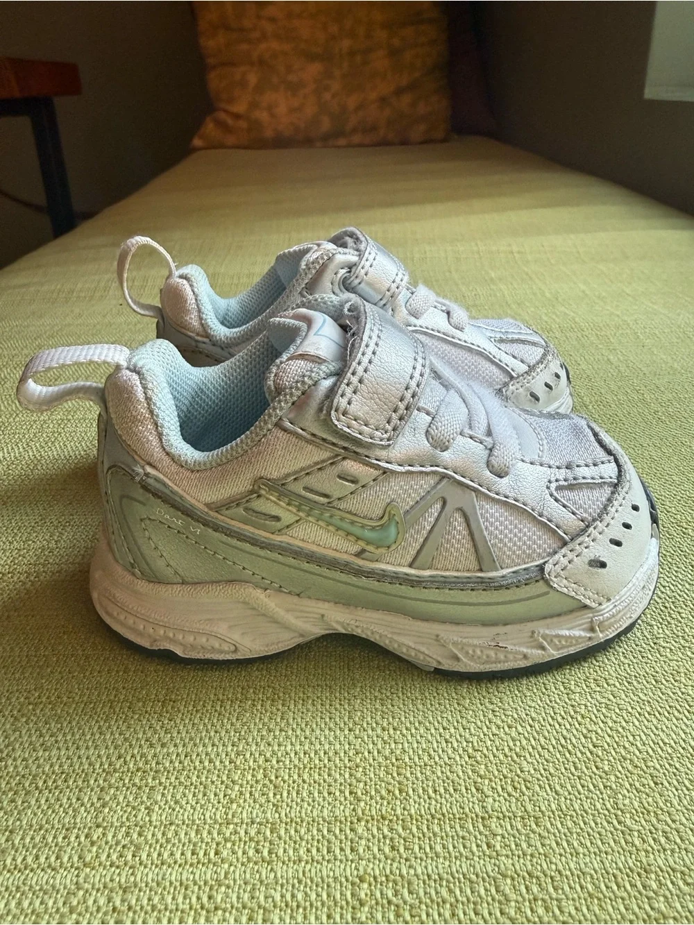 Nike | infant toddler shoes size 4 Dart VI blue